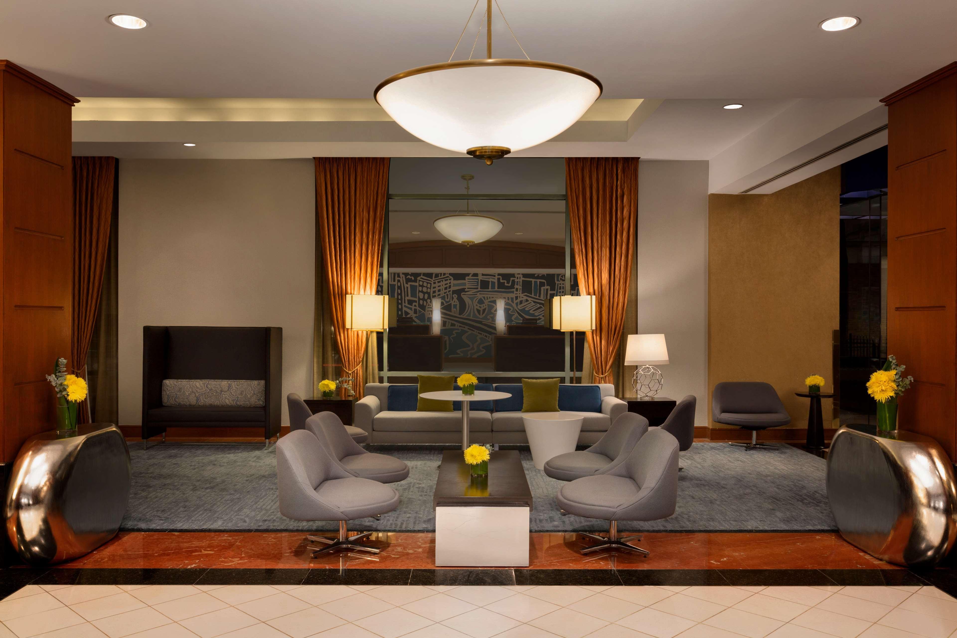 Hilton Chicago Magnificent Mile Suites Ngoại thất bức ảnh