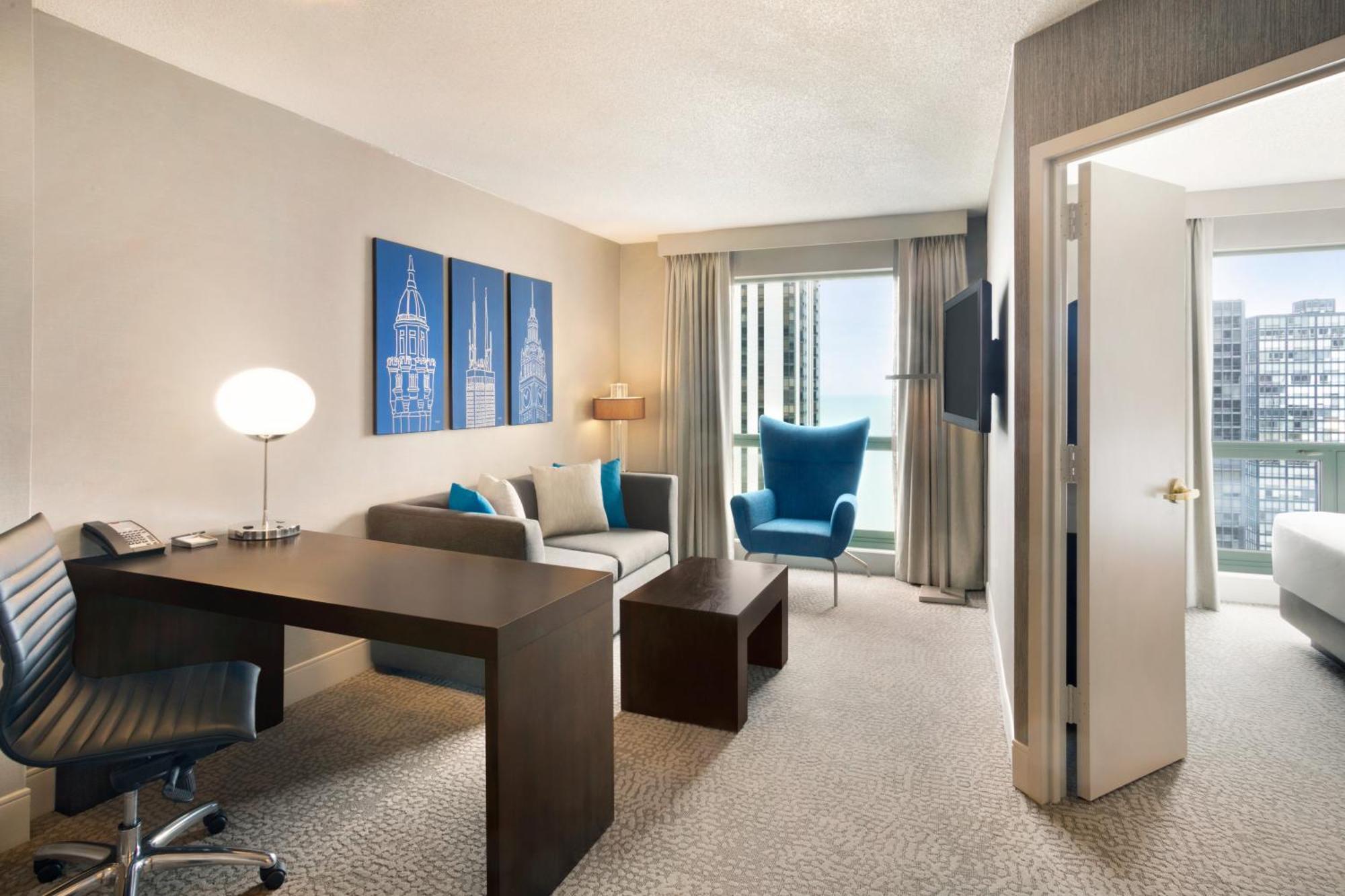 Hilton Chicago Magnificent Mile Suites Ngoại thất bức ảnh