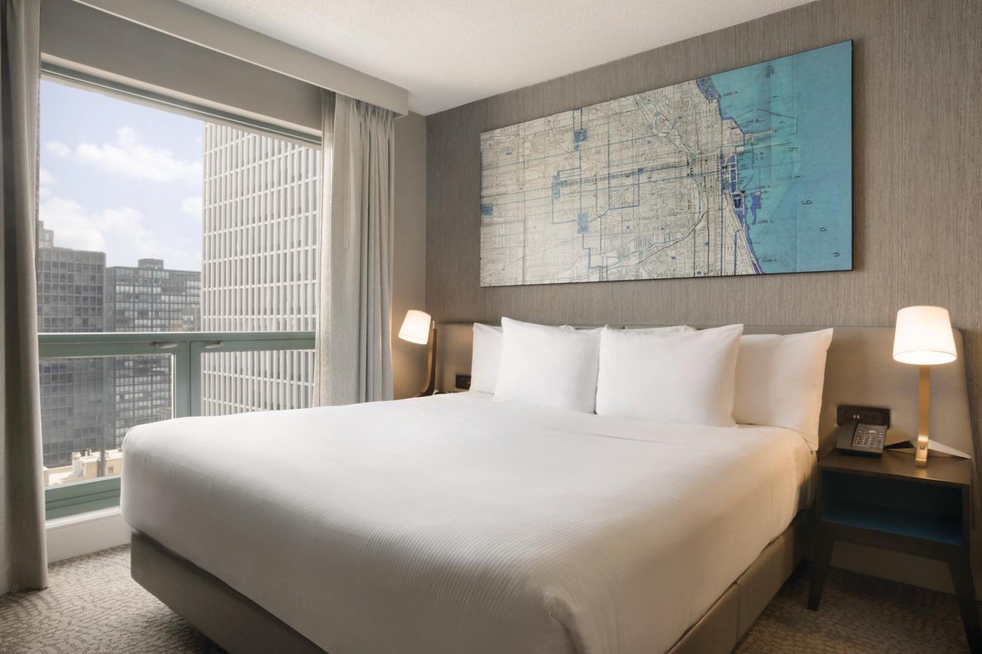 Hilton Chicago Magnificent Mile Suites Ngoại thất bức ảnh