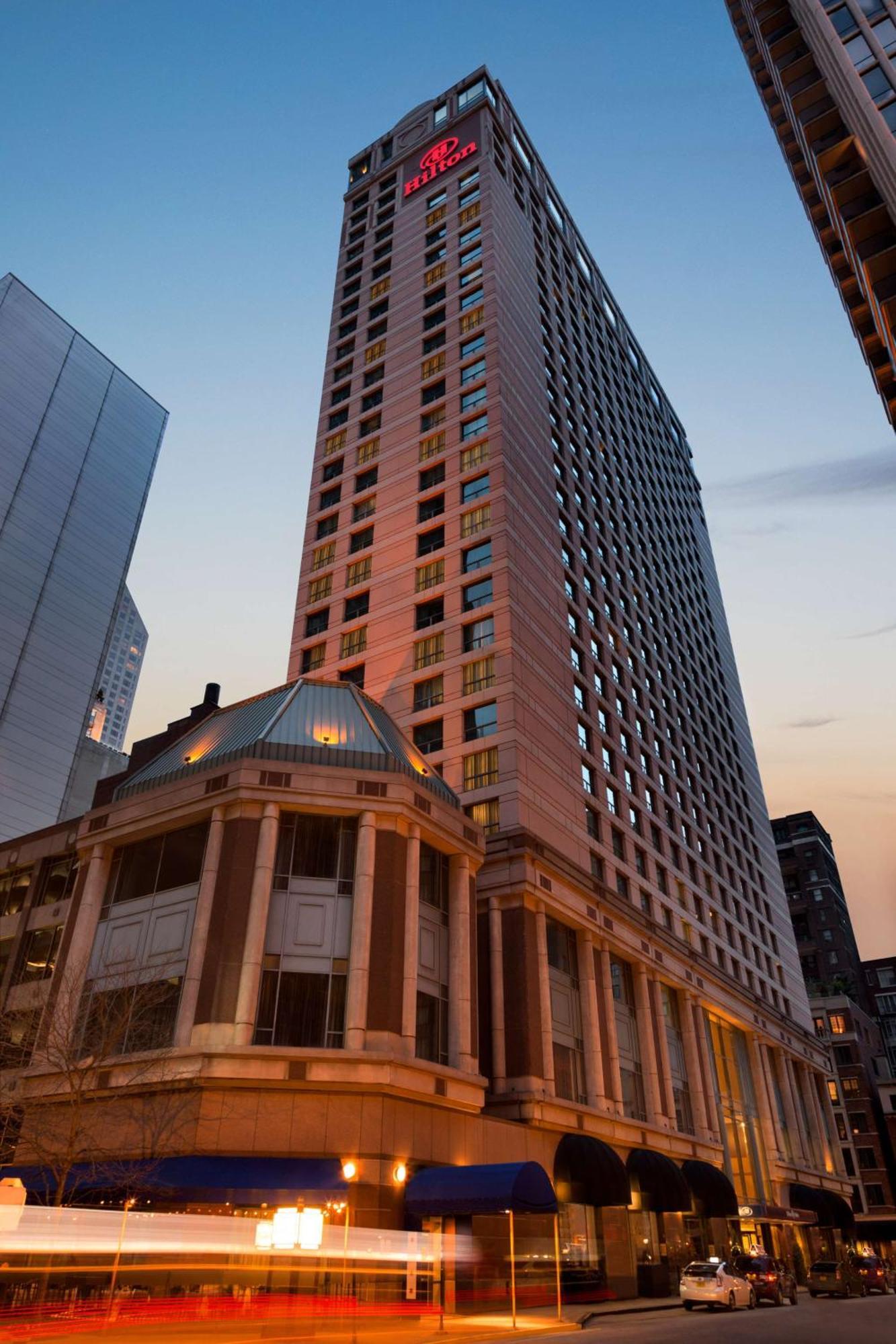 Hilton Chicago Magnificent Mile Suites Ngoại thất bức ảnh