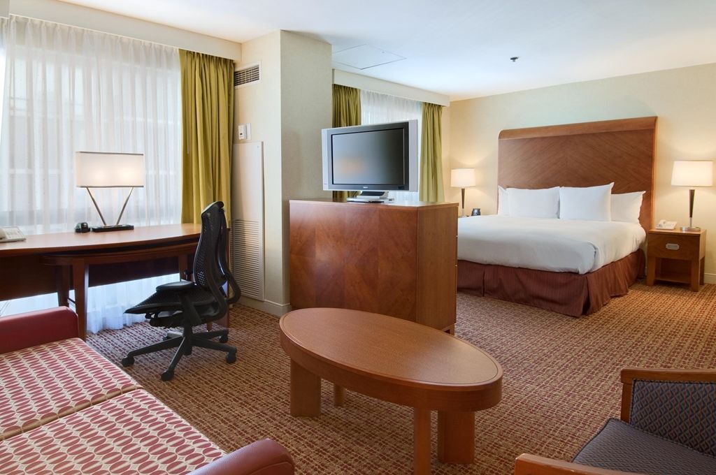 Hilton Chicago Magnificent Mile Suites Phòng bức ảnh